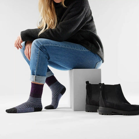 Women's Everyday Cozy Popcorn Cable Crew Socks