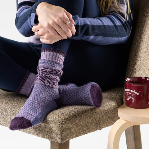 Women's Everyday Cozy Popcorn Snowflake Crew Socks