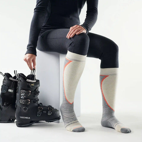 Women's Ski Extra Stretch Over The Calf Socks