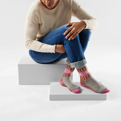 Women's Everyday Cozy Snowflake Dream Crew Socks
