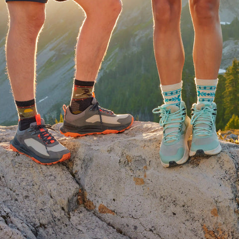 Women's Hike Retro Floral Mid Crew Socks