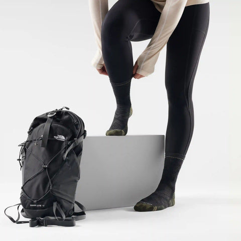 Hike Mid Crew Socks