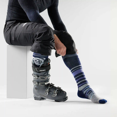 Ski Growling Grizzly Over The Calf Socks
