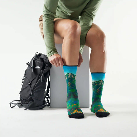Women’s Hike Mountain Lake Print Crew Socks