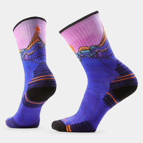 Women’s Hike Mountain Sunrise Print Crew Socks